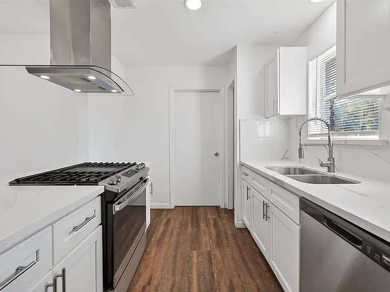 23567 Pine Forest Dr — Photo 12