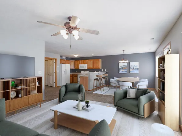 6732 S 90th St, Lincoln, NE 68526