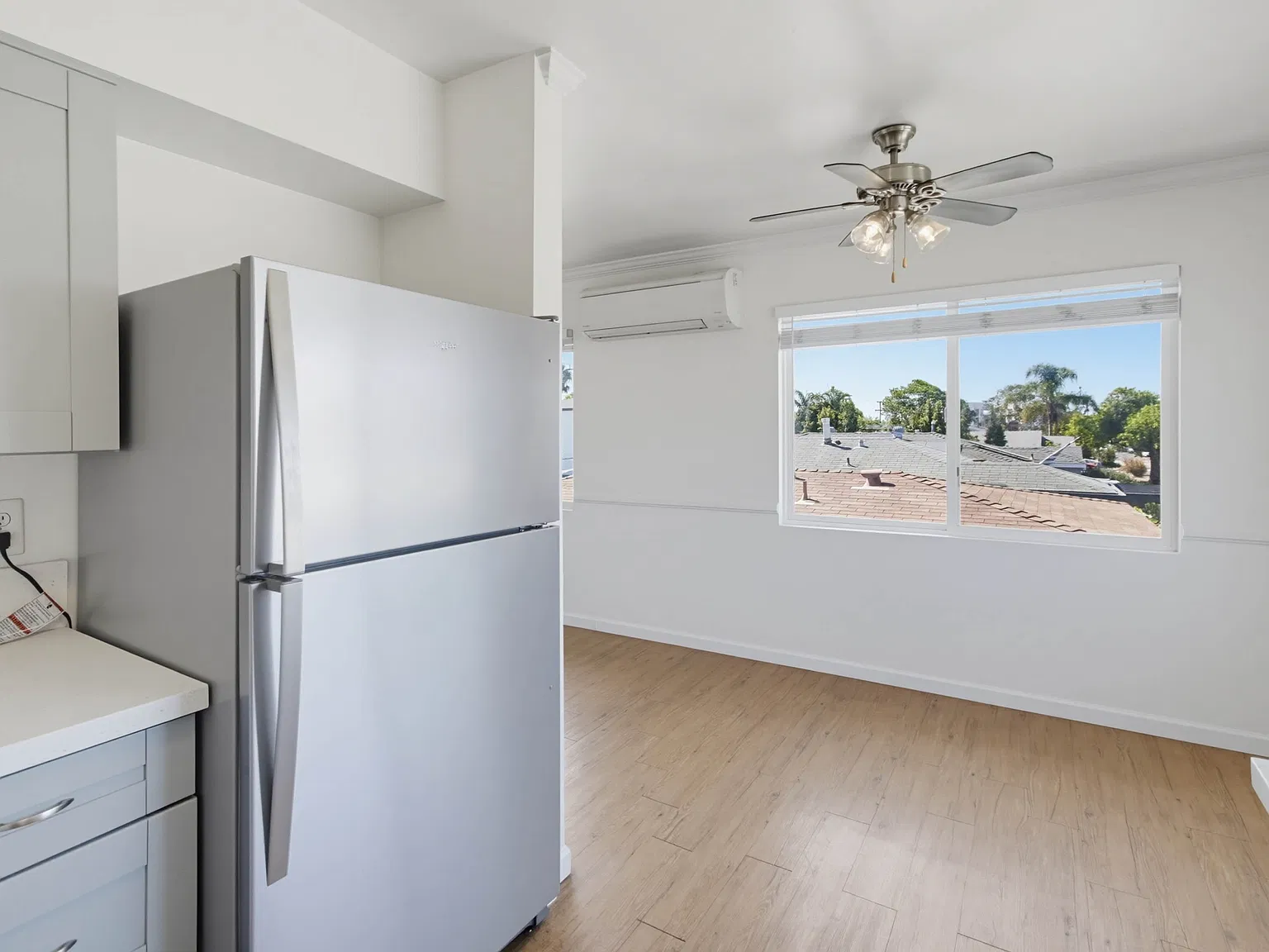 4449 Central Ave — Photo 1