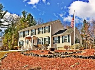 89 Turtle Hill Rd, Dracut, MA 01826