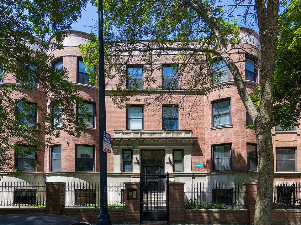 1st image of 5856 S King Dr APT 1