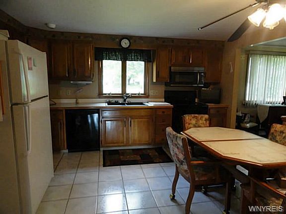 2nd image of 7105 Dimatteo Ct