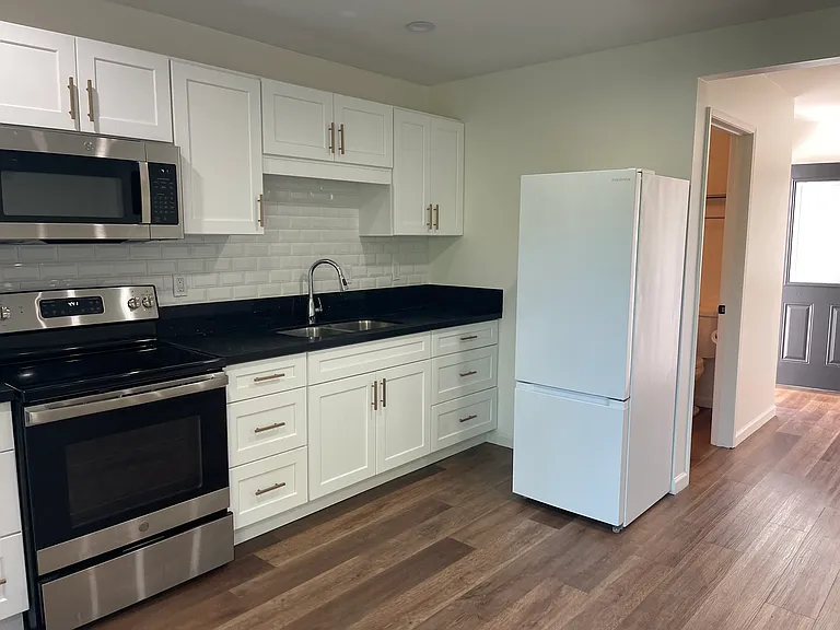 5138 S Hillcrest Dr — Photo 6