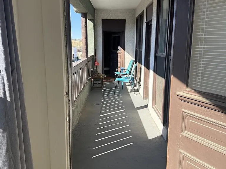 129 N Cortez St — Photo 9