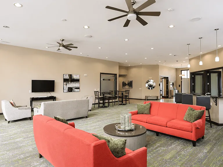 Irene Woods Apartments — Photo 22