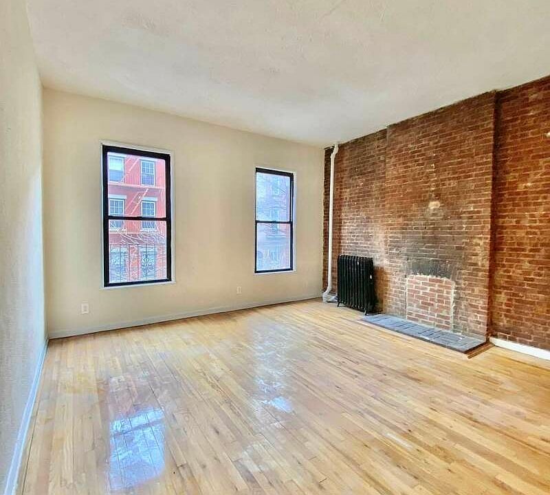 1st image of 247 W 21st St APT 2D