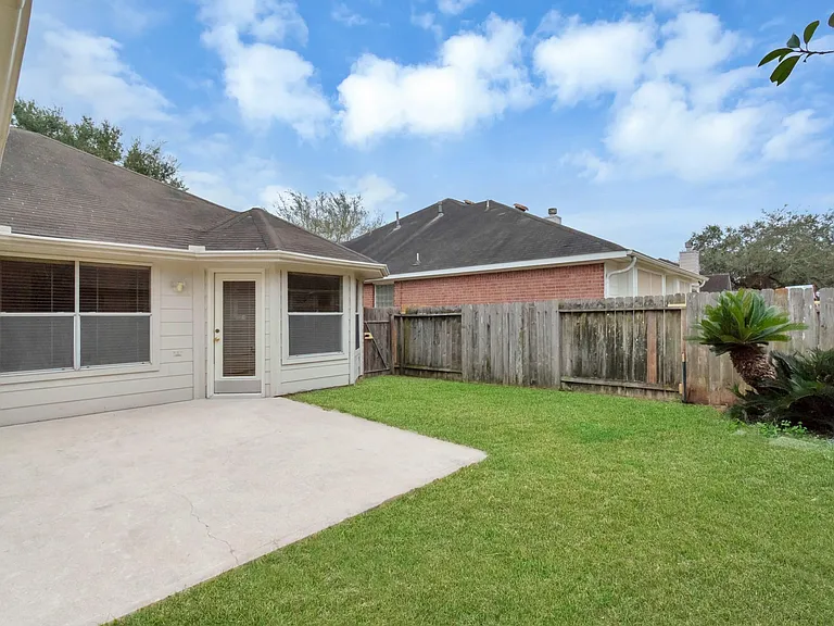 8506 Chancellorsville Ln — Photo 40