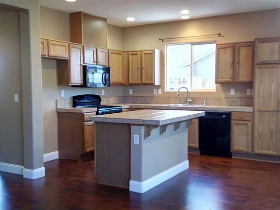 4th image of 595 Sun Mesa Dr