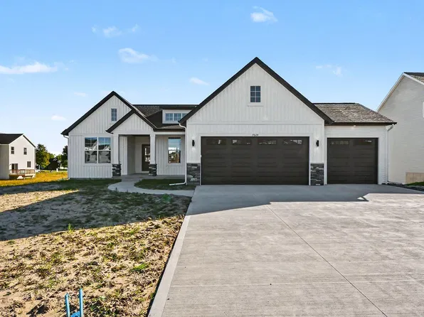 7024 Old Pasture Dr SE #72, Caledonia, MI 49316