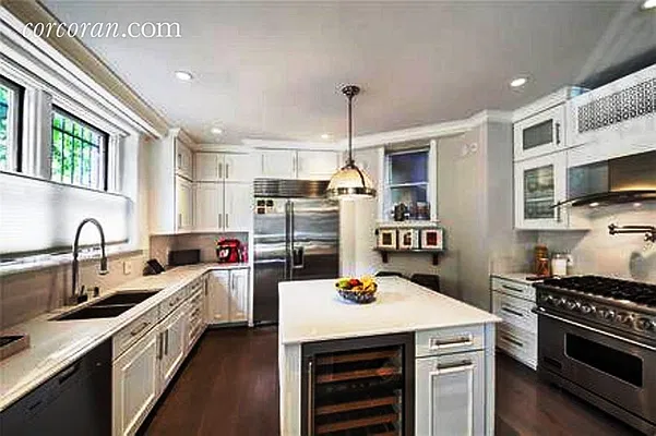Rented by Corcoran | media 17