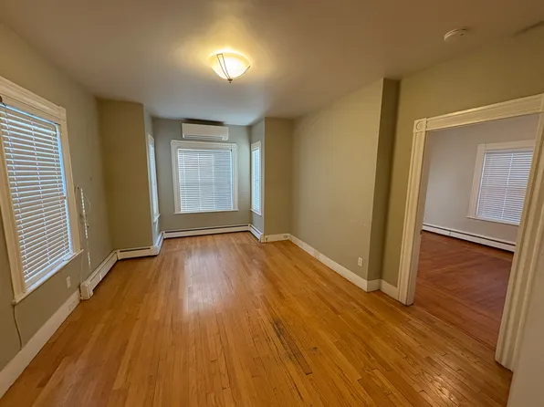 24 Washington Ave Floor 1, Waltham, MA 02453