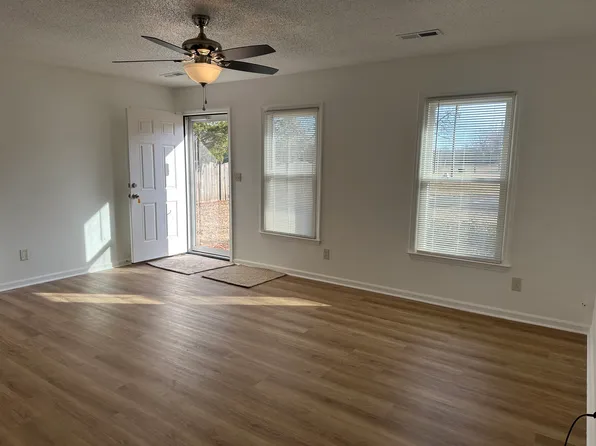 9110 Goodwill Church Rd, Kernersville, NC 27284