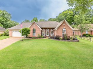 399 Bradford Trail Cv, Collierville, TN 38017