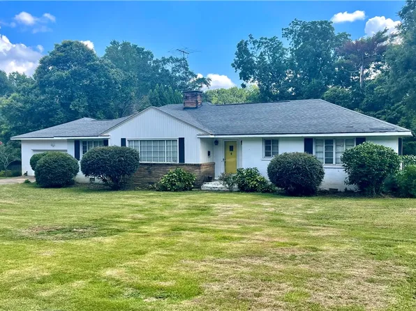 1106 Greenacres, Anderson, SC 29621
