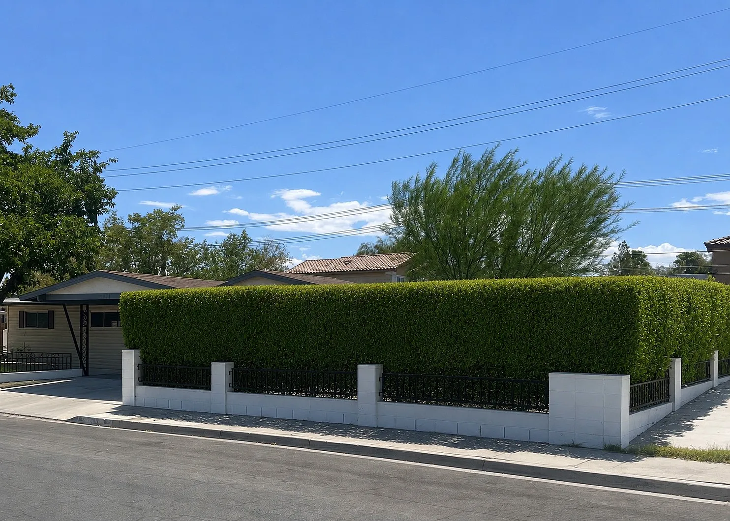 3 bed, 2.5 bath, 1940 sqft, $3,500 — Photo 1