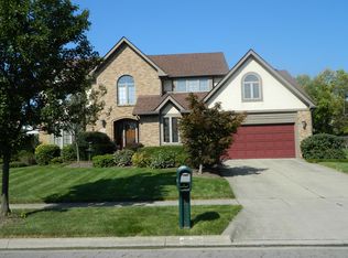 4571 Hunting Creek Dr, Grove City, OH