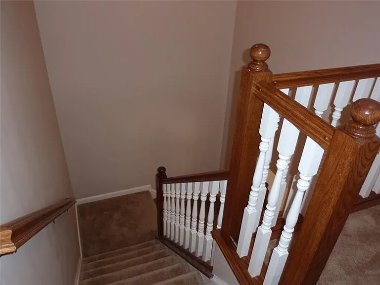 290 Venango Trl — Photo 9