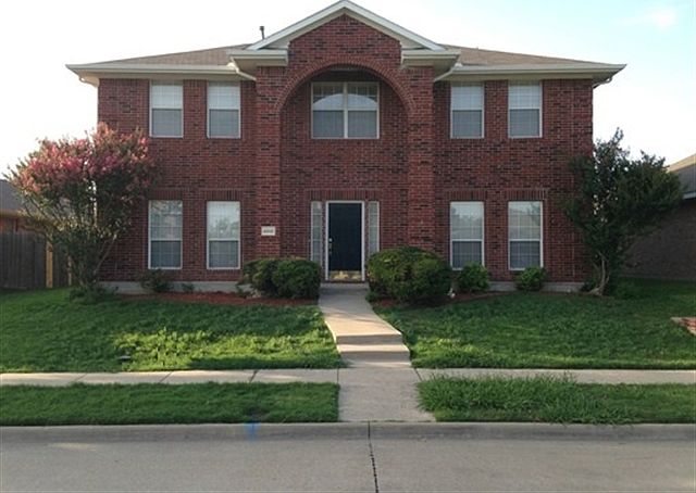 1st image of 4810 Highlands Dr