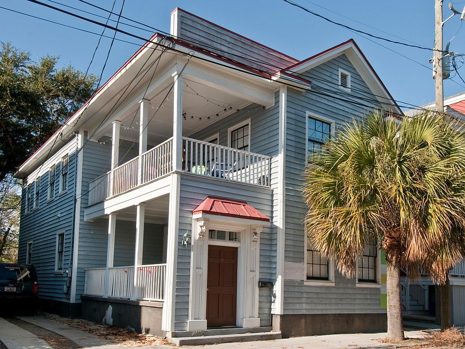 Charleston Single
