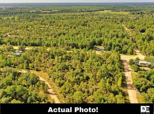 121 Geneve St, Interlachen, FL 32148