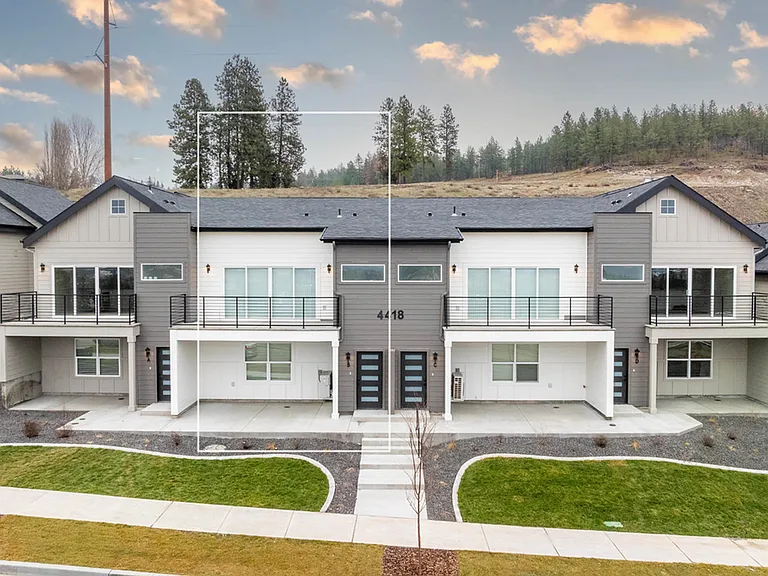 The Vistas Townhomes - 4486 North Dapple Street — Photo 1