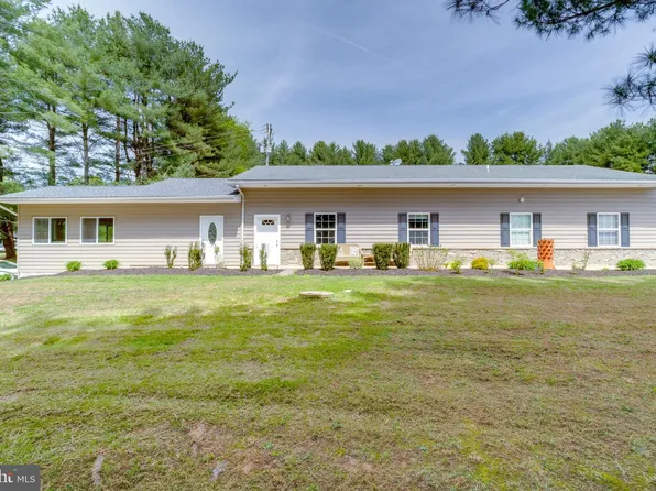 602 Cascade View Ct, Parkton, MD 21120