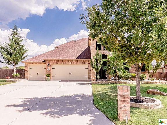 3rd image of 3908 Scenic Trail Dr