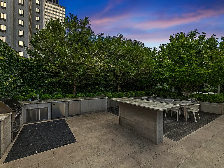49 Chambers St #8E — Photo 22