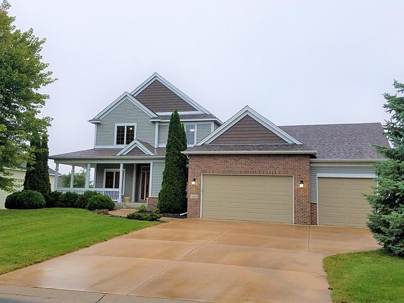 2nd image of 11591 Yancy Ct NE