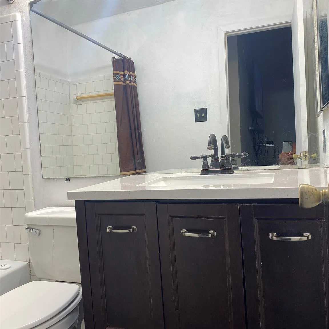 3 bed, 2.0 bath, 1240 sqft, $1,800 — Photo 4