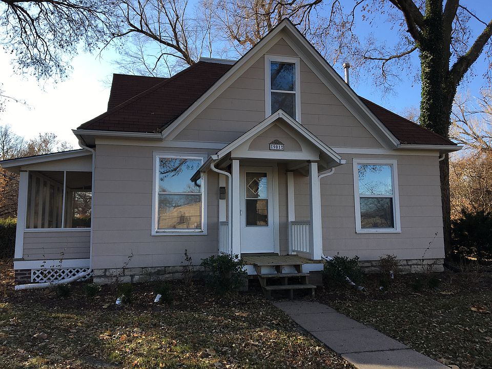 901 Pierre St, Manhattan, KS 66502 Zillow