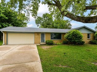 727 Hattie Dr, Anderson, IN 46013
