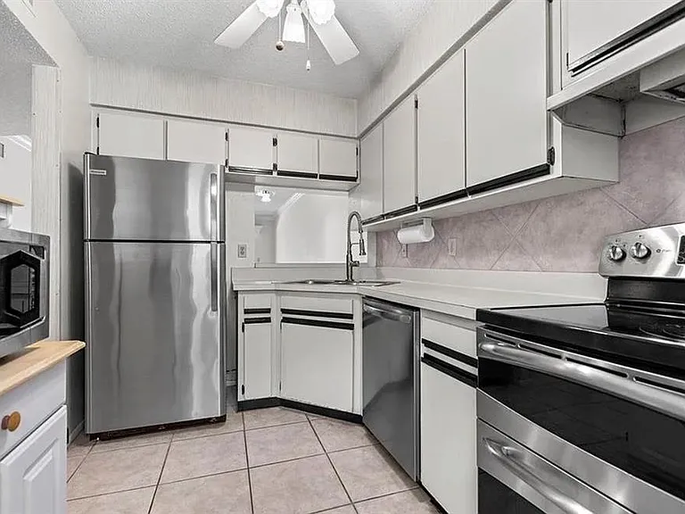 7294 Cloister Dr #23 — Photo 5