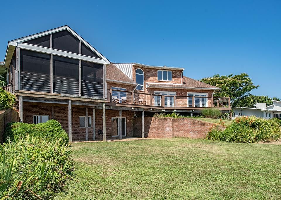 1st image of 164 Bayside Ln