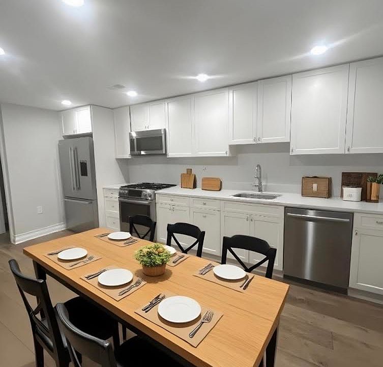 1st image of 19 Mount Hood Rd APT 3