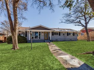 5834 Clendenin Ave, Dallas, TX 75228