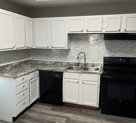 4th image of 1391 Oak Hill Dr