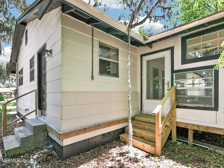 417 S Pine Ave — Photo 44