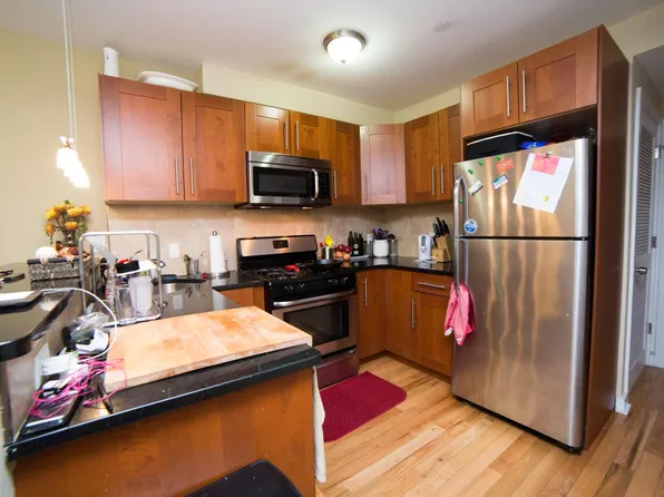 3006 W Girard Ave, Philadelphia, PA