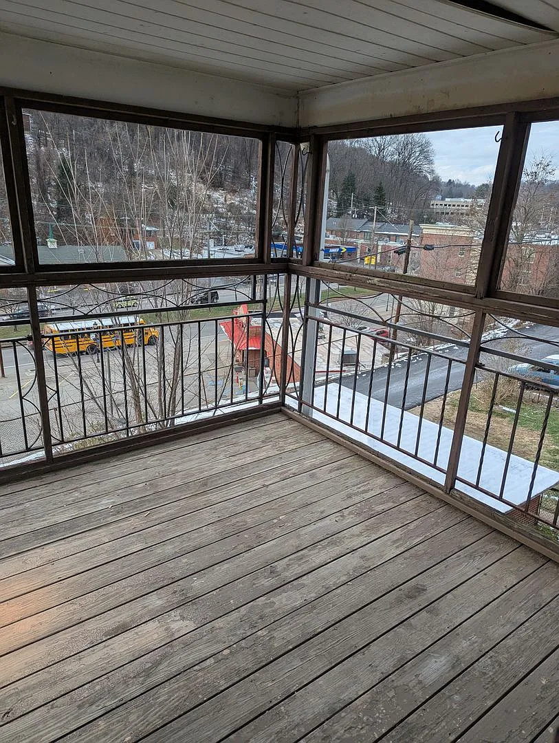 531 Halsey Ave. — Photo 1