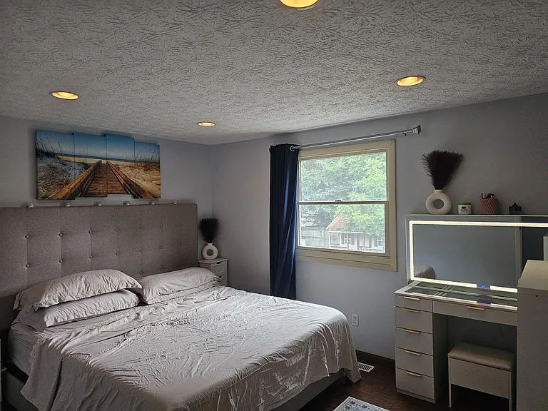 Room 1