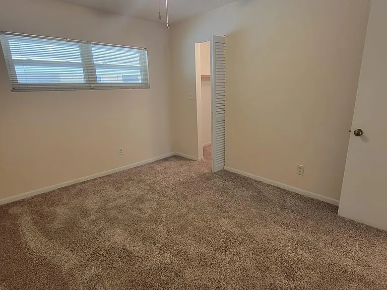 100 E Kentucky Ave #103-D — Photo 6