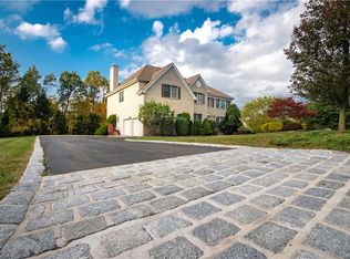51 Pyngyp Rd, Stony Pt, NY 10980