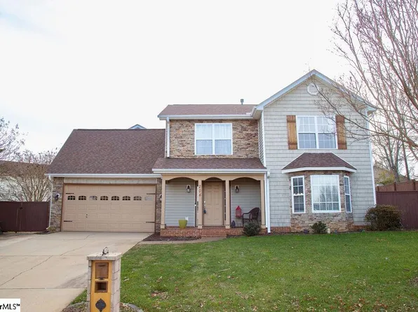 204 Hickory Rock Ln, Greer, SC 29651