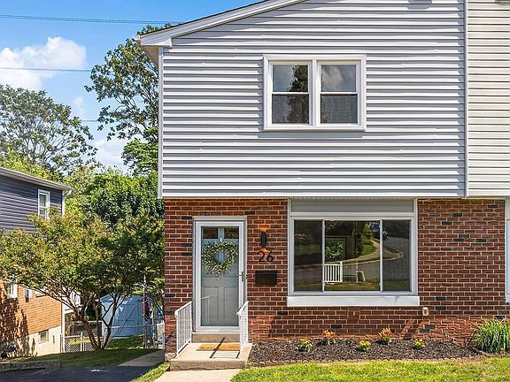 2nd image of 26 Virginia Cir