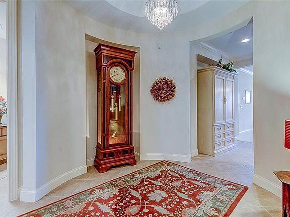 4th image of 6 Academy Way S APT 223