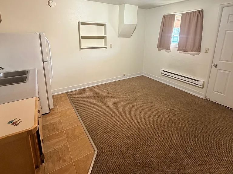 473 N Main St #17 — Photo 2