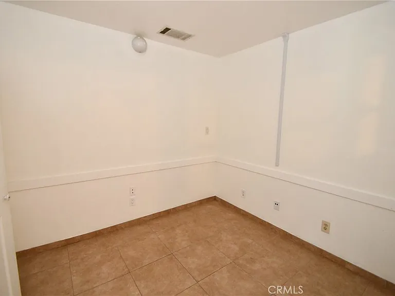 14103 Fonthill Ave — Photo 26
