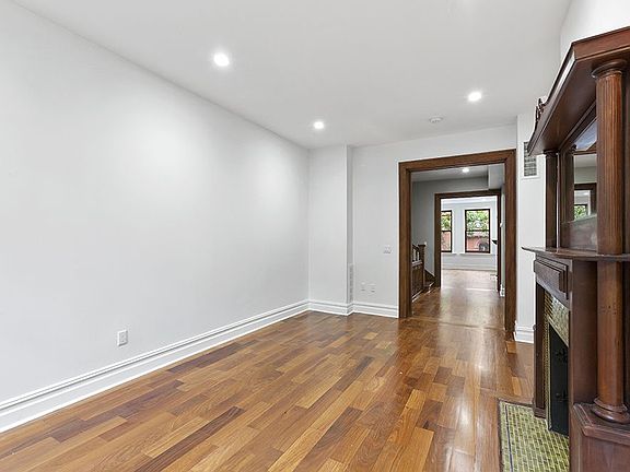 4th image of 607 W 147th St