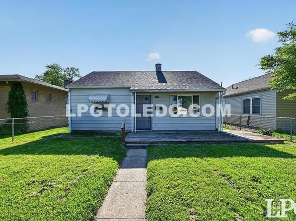 5207 Bennett Rd, Toledo, OH 43612